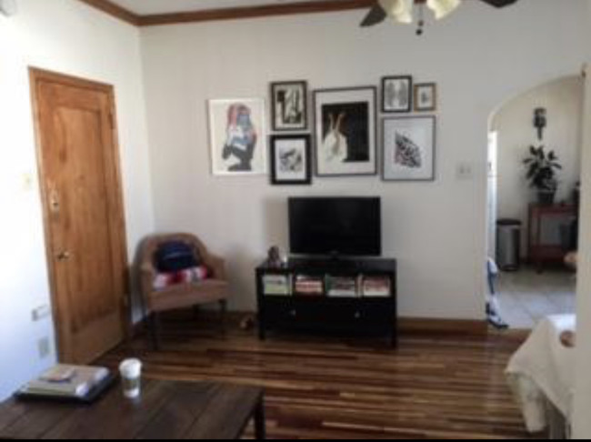Building Photo - 1112 N Kingsley Dr