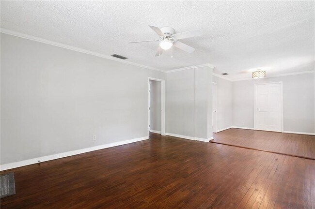 Foto del edificio - 164 June St