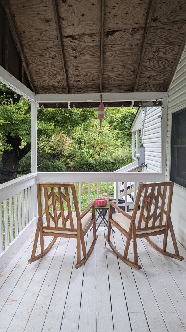 Photo - 7229 Pimmit Ct House