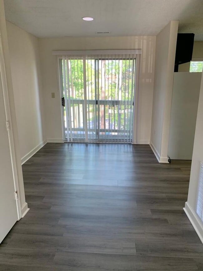 Foto del edificio - 1 BED 1 BATH CONDO AT MYRTLE GREENS