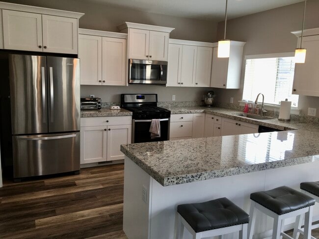 Building Photo - 1668 E Aspen Summit Dr