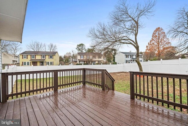 Building Photo - 8018 Covington Ave