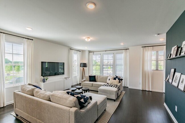 Foto del edificio - 2162 Talmai Dr