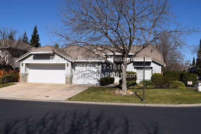 Foto del edificio - Granite Bay Home 3 Bed Plus Den