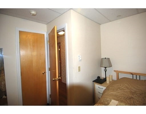 Foto del edificio - 94-96 Tyler St