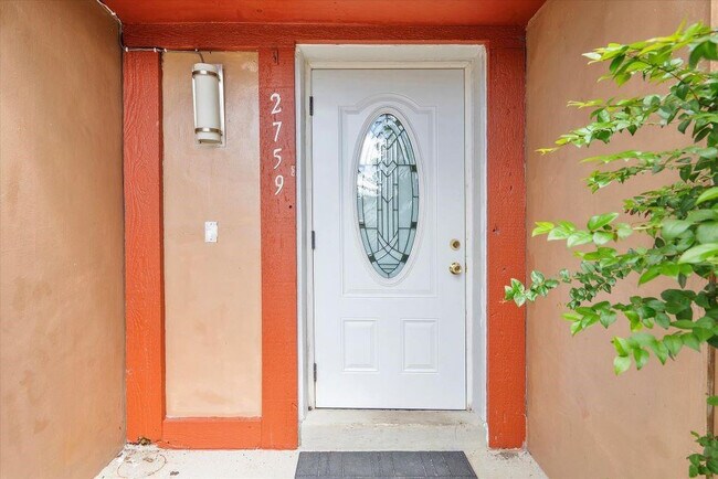 Foto del edificio - 2759 NW 198th Terrace