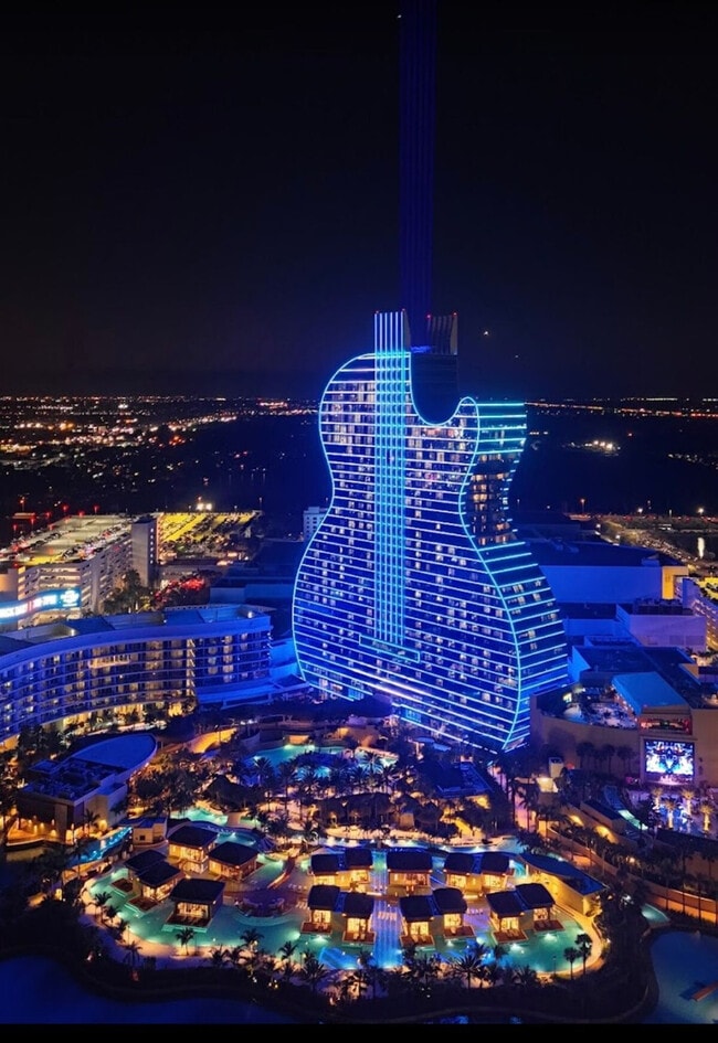 Foto del edificio - 20423 NW 29th Pl