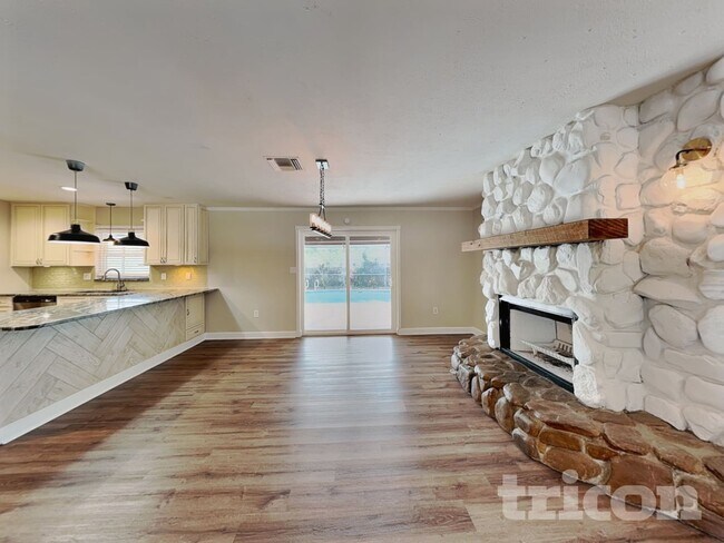 Foto del edificio - 123 Whitaker Rd