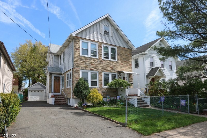 Primary Photo - 297 Degraw Ave