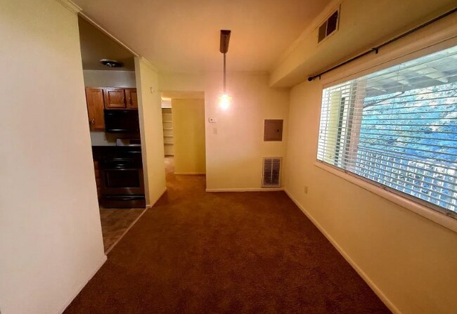 Foto del edificio - 5604 Crenshaw Rd