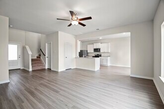 Building Photo - 409 Sunny Highlands Dr