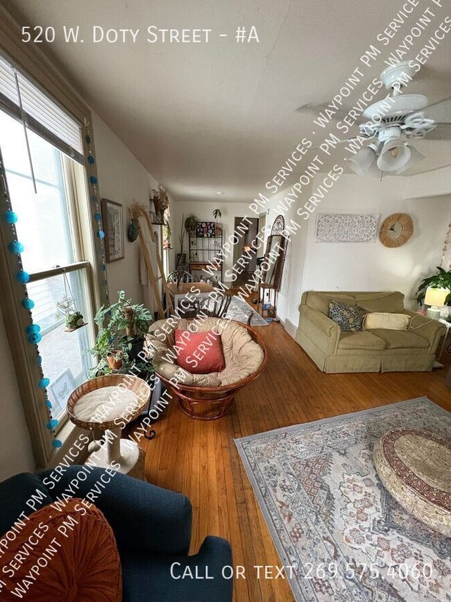 Building Photo - 520 W Doty St