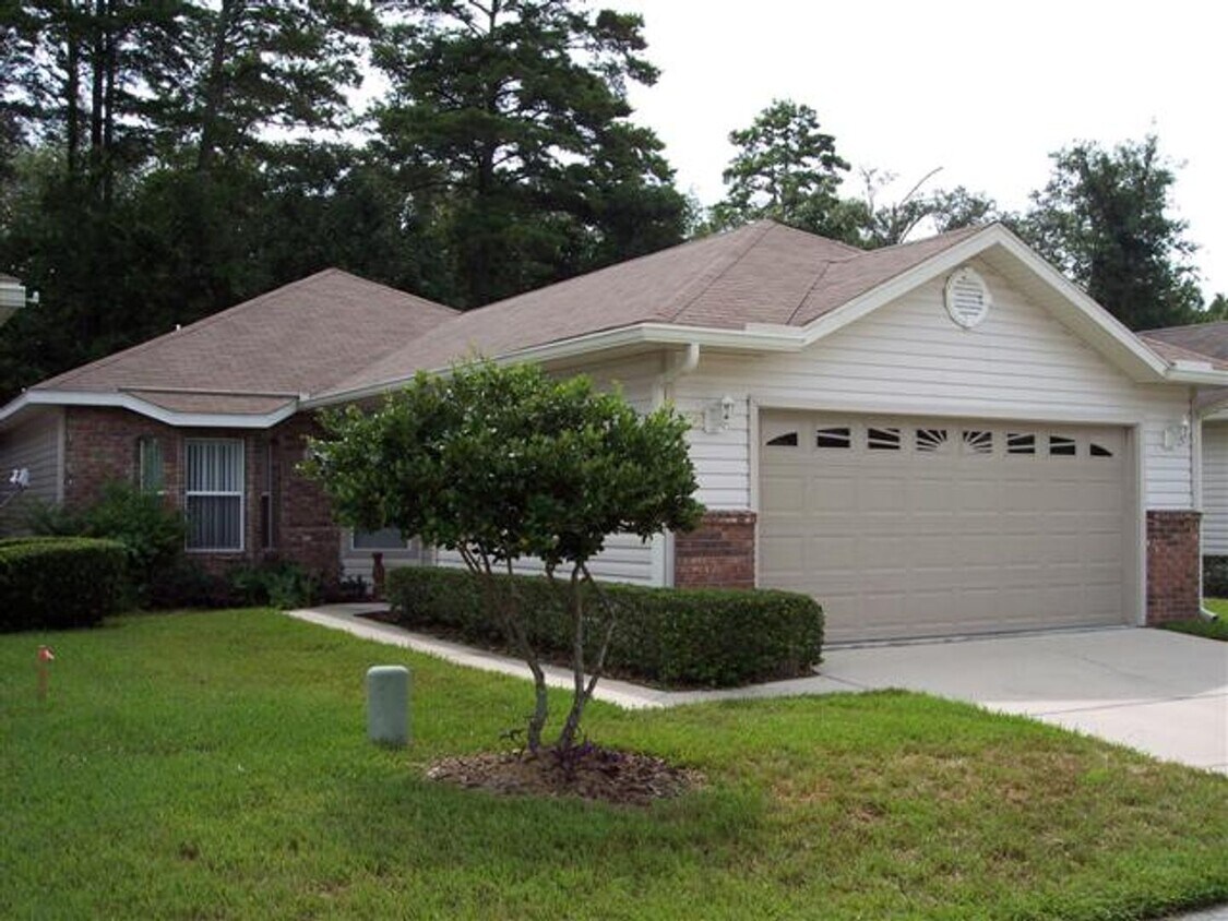 Just listed! Home in Blues Creek! - Just listed!   Home in Blues Creek!