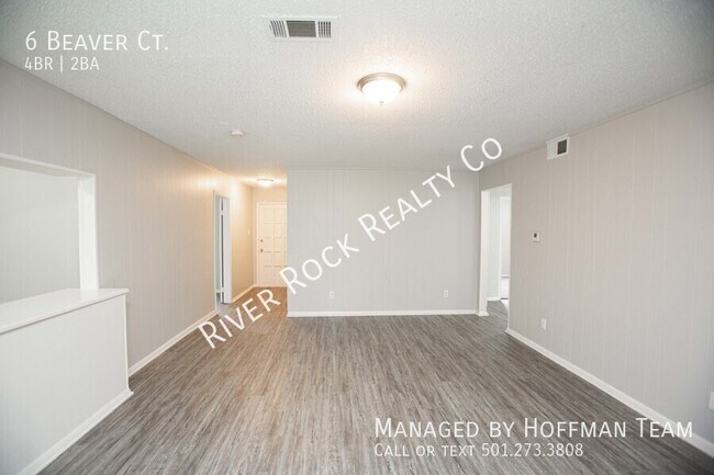 Building Photo - 6 Beaver Ct