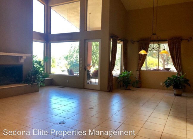 Building Photo - 3 br, 2 bath House - 240 RED ROCK TRAIL