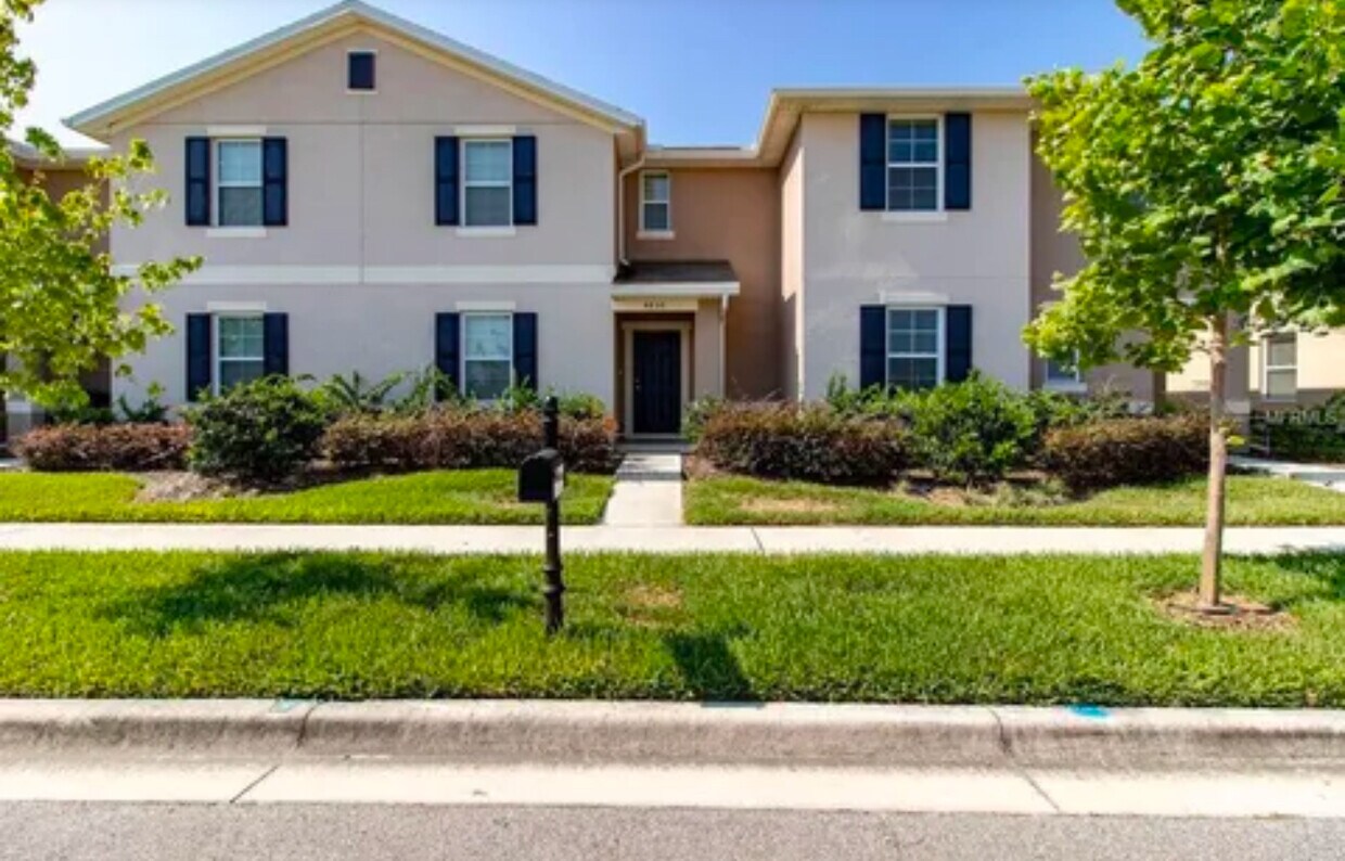 Primary Photo - 4830 Riverwalk Dr