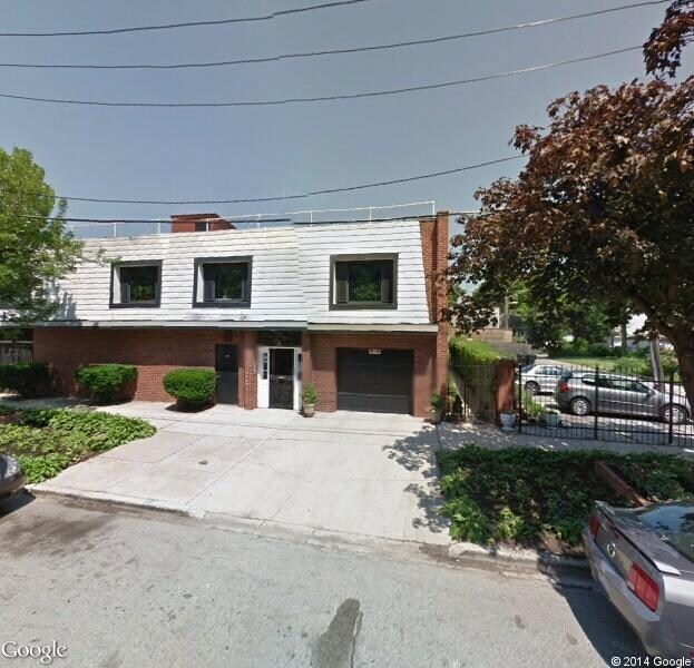 Primary Photo - 435 E 75th St