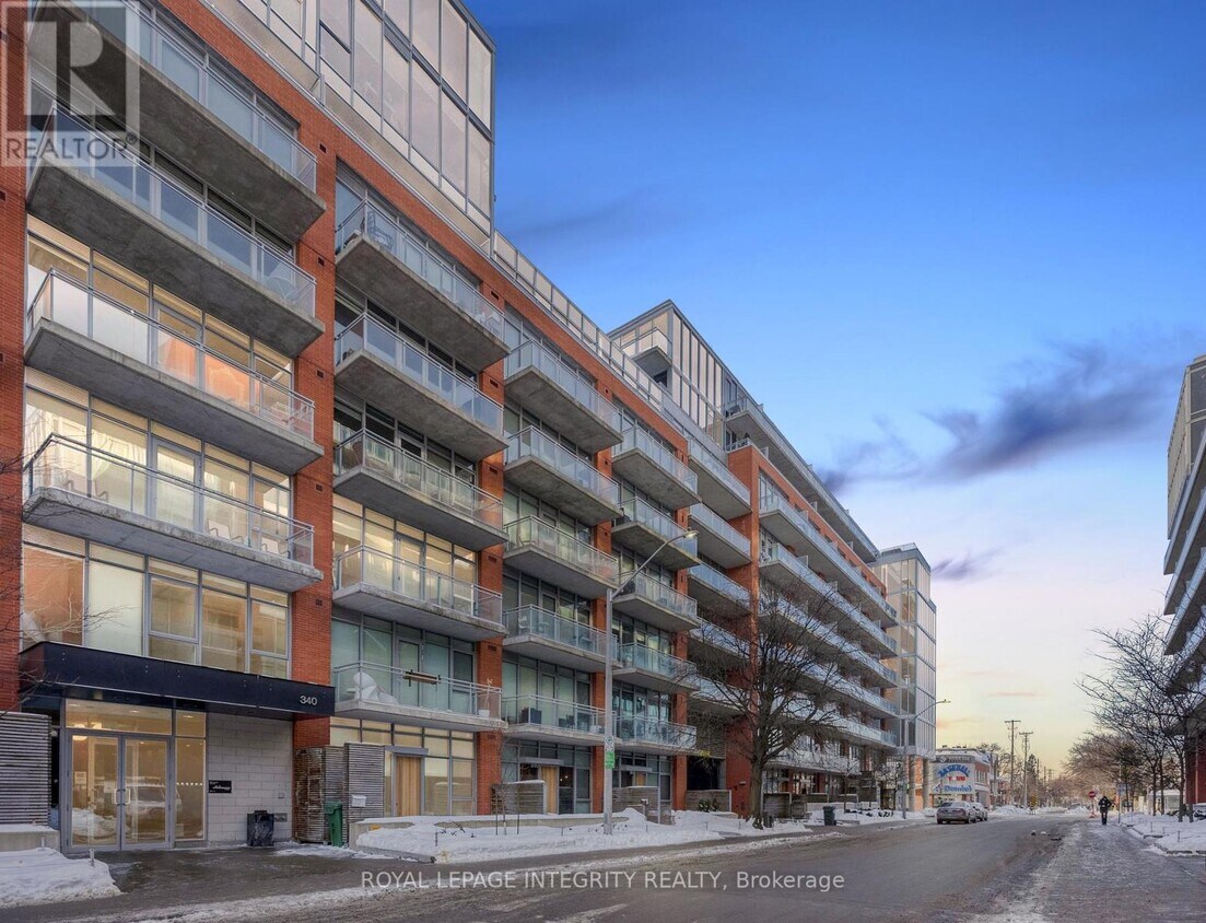 Primary Photo - 340-340 McLeod St