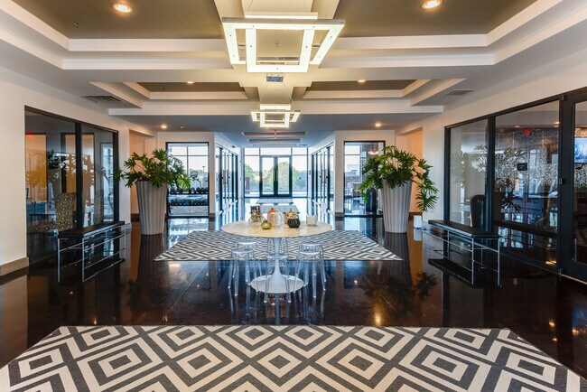 Foto del edificio - 2700 Capitol Park