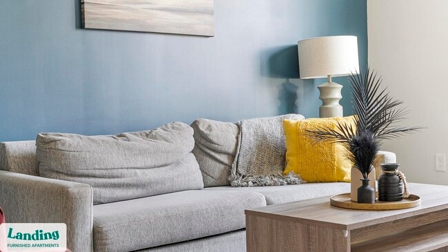 Building Photo - 1270 Hillcrest Dr