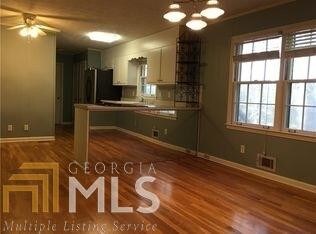 Building Photo - 314 Crestview Cir