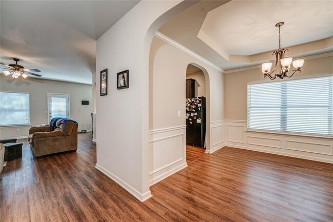 Foto del edificio - 208 Hidden Creek Pt