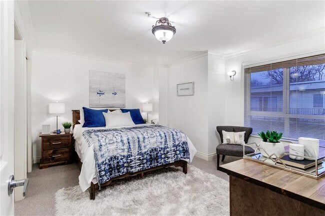 Photo du bâtiment - 128 W 21st St