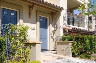 Building Photo - 203 Native Spring