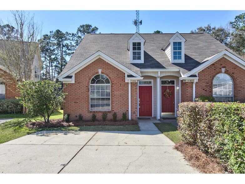 Primary Photo - 1330 Pawnee Pointe Ct