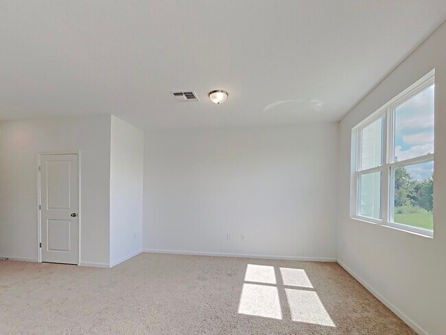 Foto del edificio - 703 Madison Dr