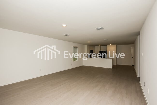 Foto del edificio - 10716 Dusty Rnch Rd