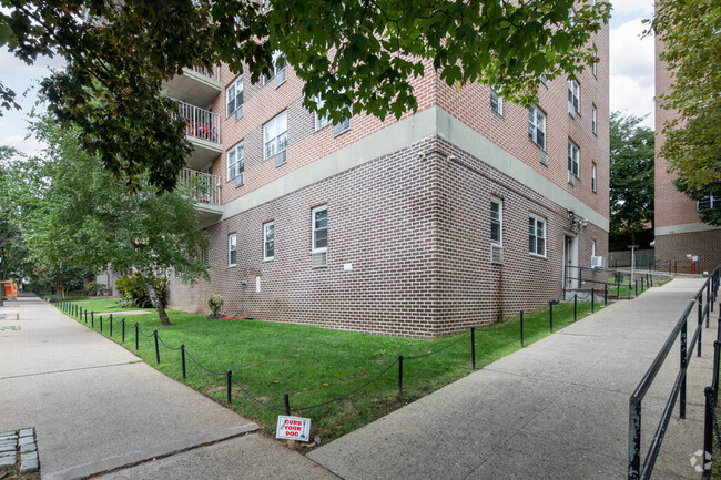 Side Entrance - Skyview Towers