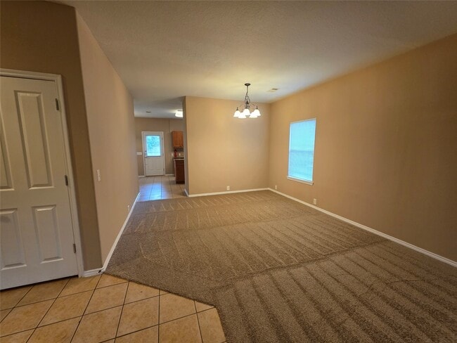 Foto del edificio - 915 Butterfly Ln