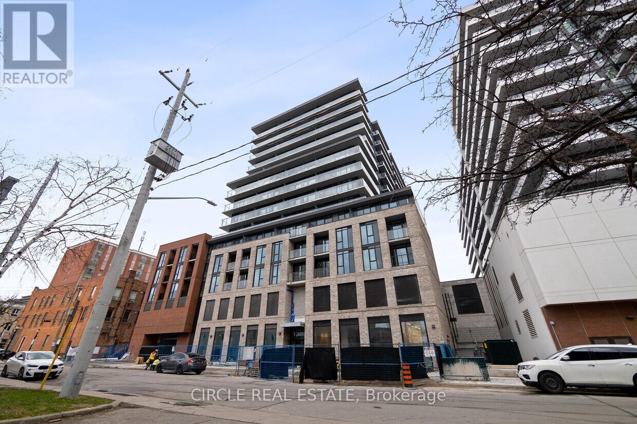 Photo principale - 1-1001 Jarvis St