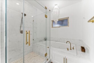 Building Photo - 1305 Birdsall St