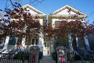 Building Photo - 1513 SE Morrison St