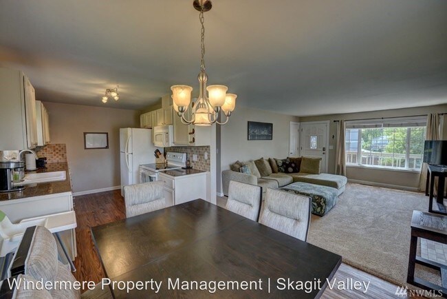 Foto del edificio - 1210 N 14th St