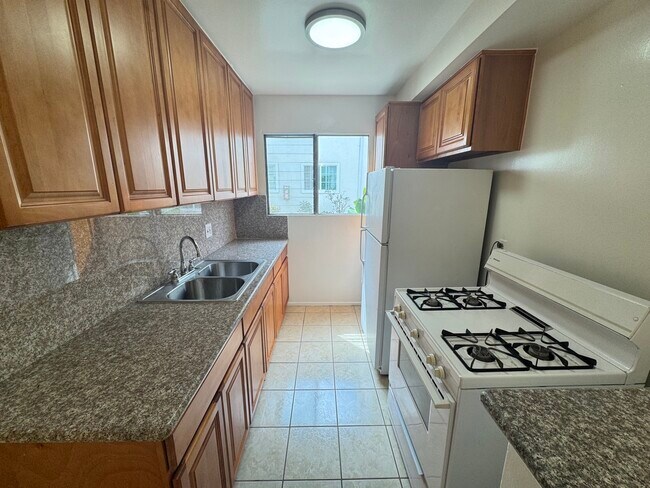 Foto del edificio - 555 N Ardmore Ave