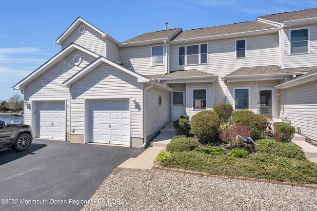 Foto del edificio - 22 Blue Heron Ln