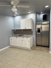 Building Photo - 309 Riverdale Rd