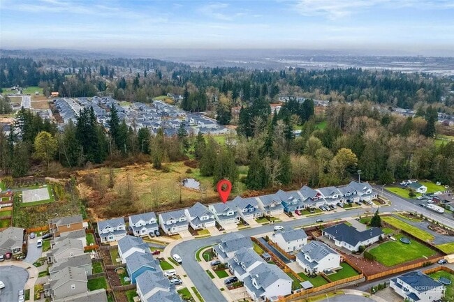 Building Photo - 8412 55th Pl NE