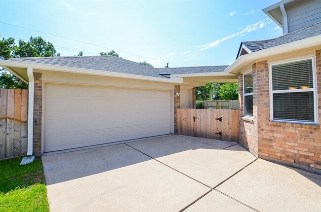 Building Photo - 3411 Brinmont Pl Ln