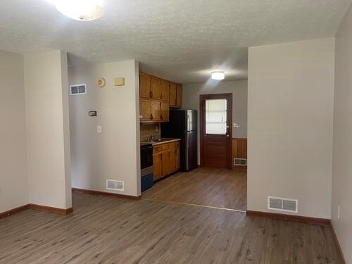 Foto del edificio - 816 Jesters Lake Dr