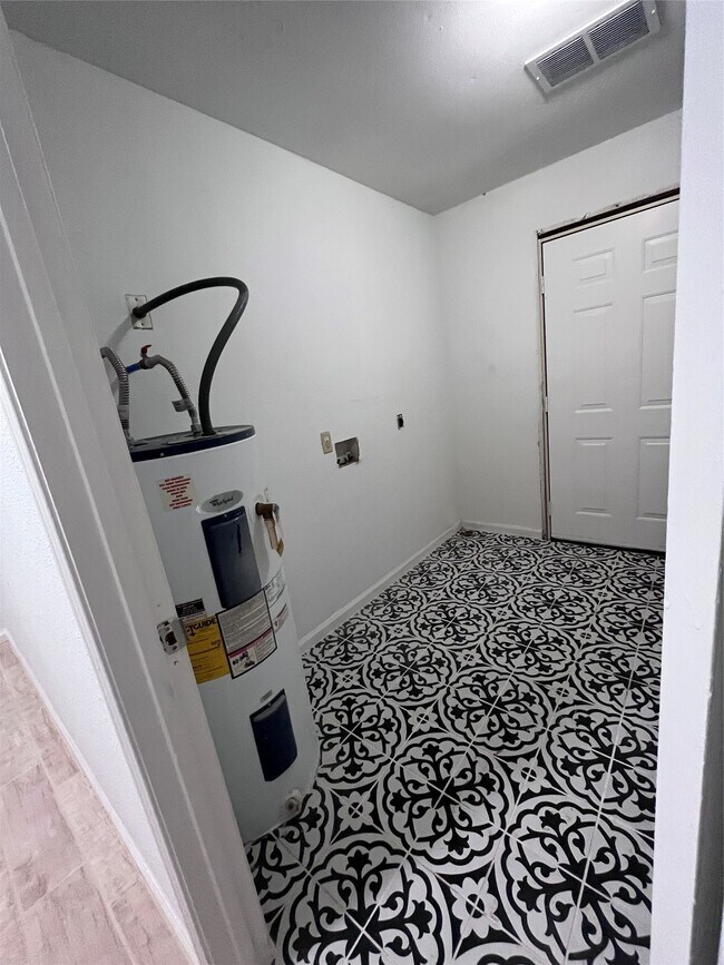 Foto del edificio - 21534 Cedar Ln