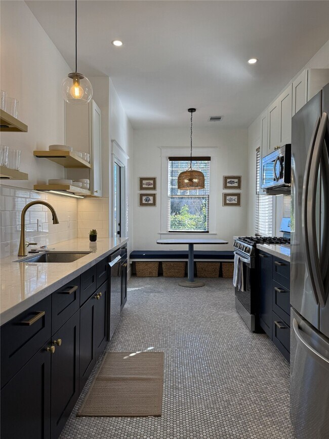 Foto del edificio - 3821 Avenue M