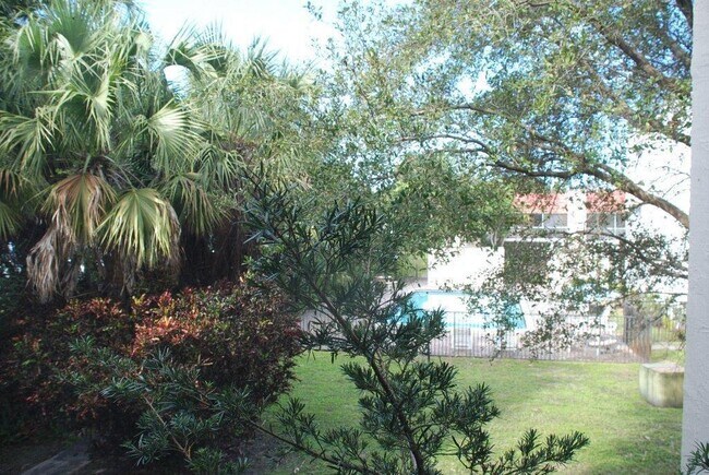 Building Photo - 632 NW 13th St