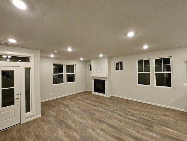 Building Photo - 4112 SE 83rd Ave