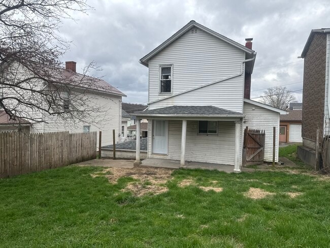 Building Photo - 54 Rebecca St