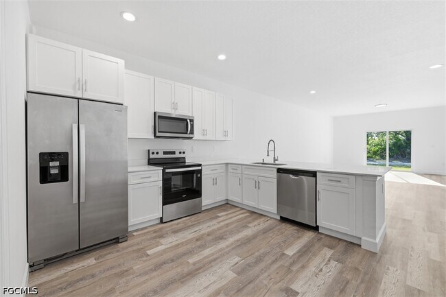 Foto del edificio - 10087 Amicola St