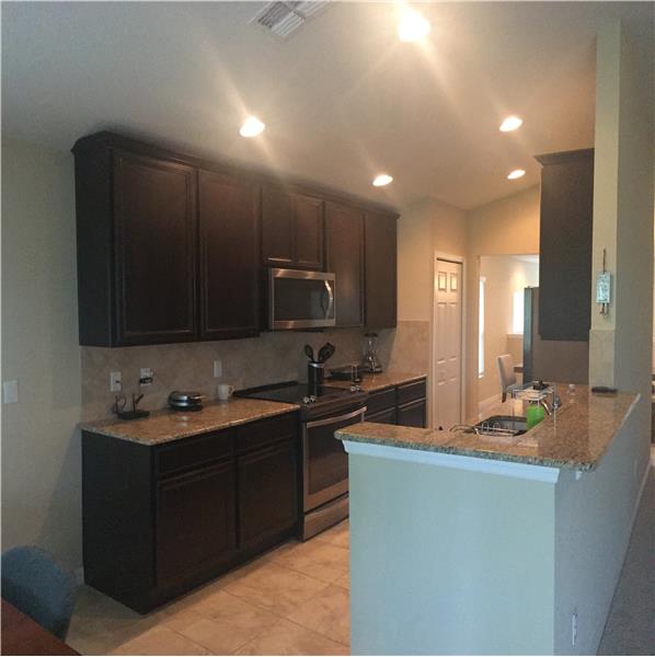 Building Photo - 1200 Bella Rose Ct